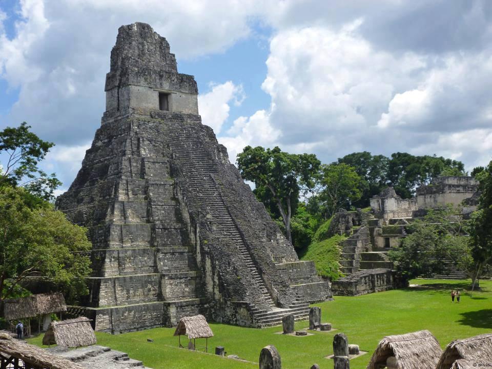 Die alte Maya-Stadt Tikal, die inmitten des Regenwaldes, im Norden Guatemalas liegt.