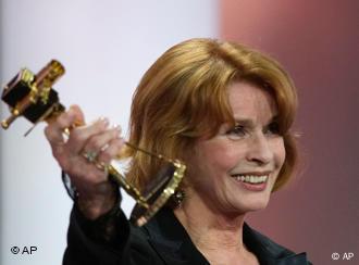 Senta Berger bei der Preisverleihung Goldene Kamera Berlin (30.01.10)